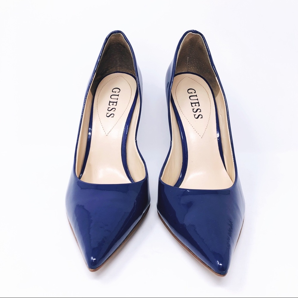 Guess Carrie Woman’s Pointy Toe Heels Size 6M - Picture 2 of 8